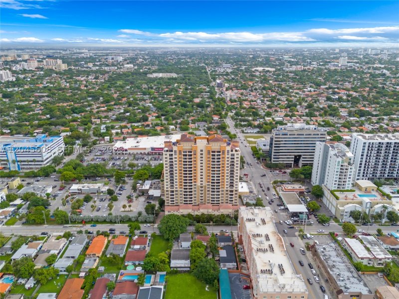 Apartment for rent at Gables Marquis 804
