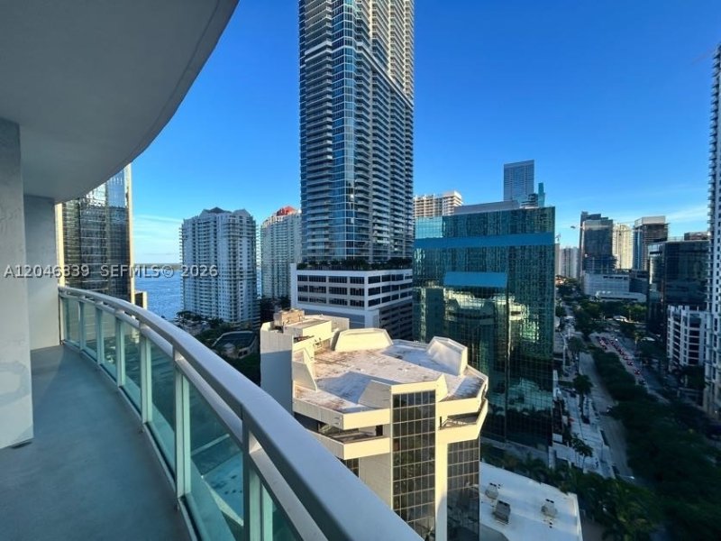 Apartment for rent at The Plaza Tower II 2011
