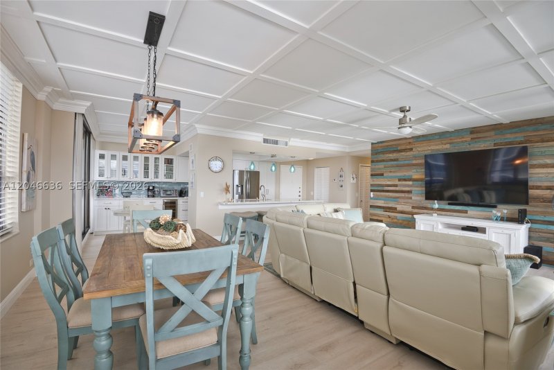 Alquiler de apartamento en Alexander Towers 1505