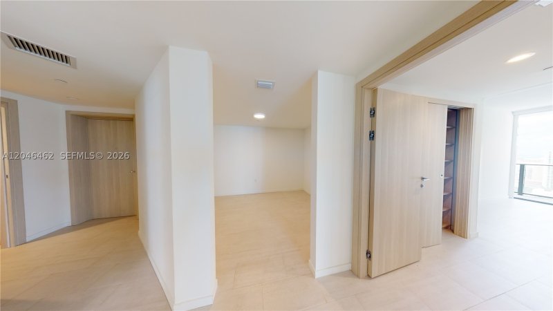 Apartment for rent at Brickell Flatiron 3915