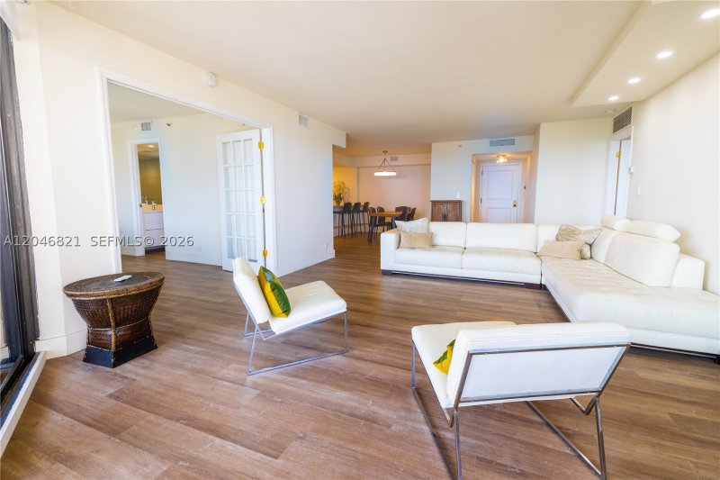 Apartment for rent at Towers of Quayside 2 1910