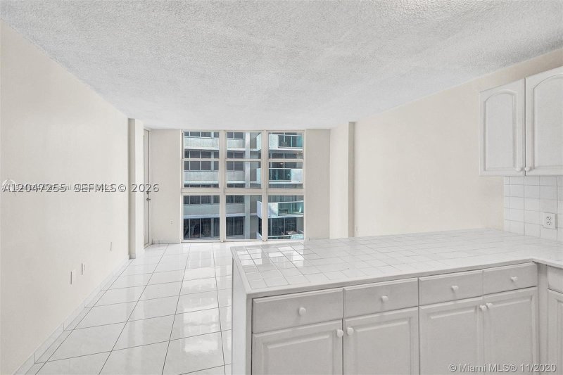 Condo for sale at Bayview Terrace 613
