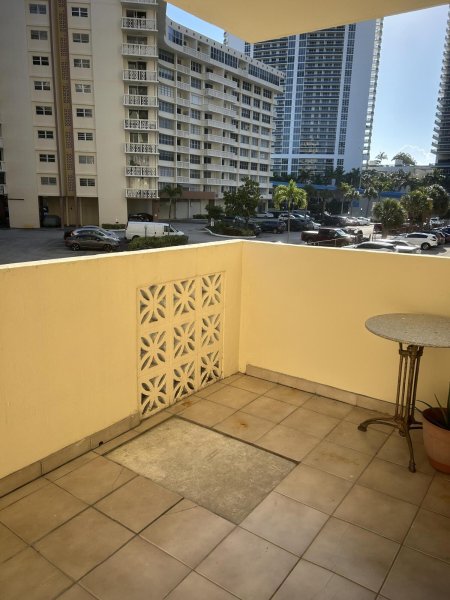 Condo for sale at Plaza Towers North 205