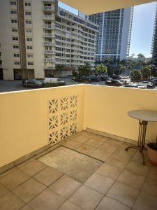 Comprar apartamento en Plaza Towers North 205