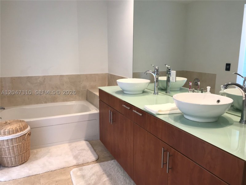 Condo for sale at Strada 315 2103