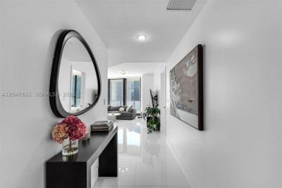 Comprar apartamento en Dua Miami - SLS Brickell Condo 1601