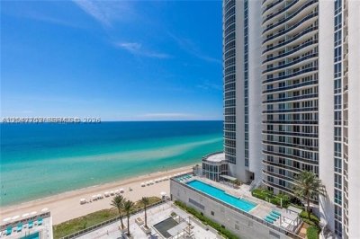 Aluguel de apartamento no Trump Tower One 1106