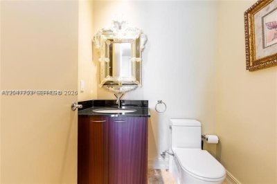 Aluguel de apartamento no Trump Tower One 1106