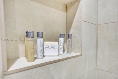 Comprar apartamento no Costa Hollywood S314