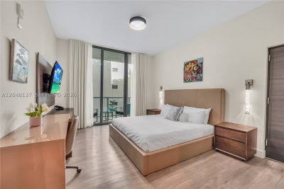 Comprar apartamento no Costa Hollywood S314