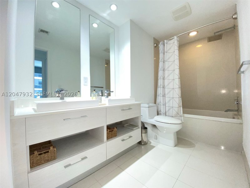 Apartment for rent at Brickell Heights West 2102