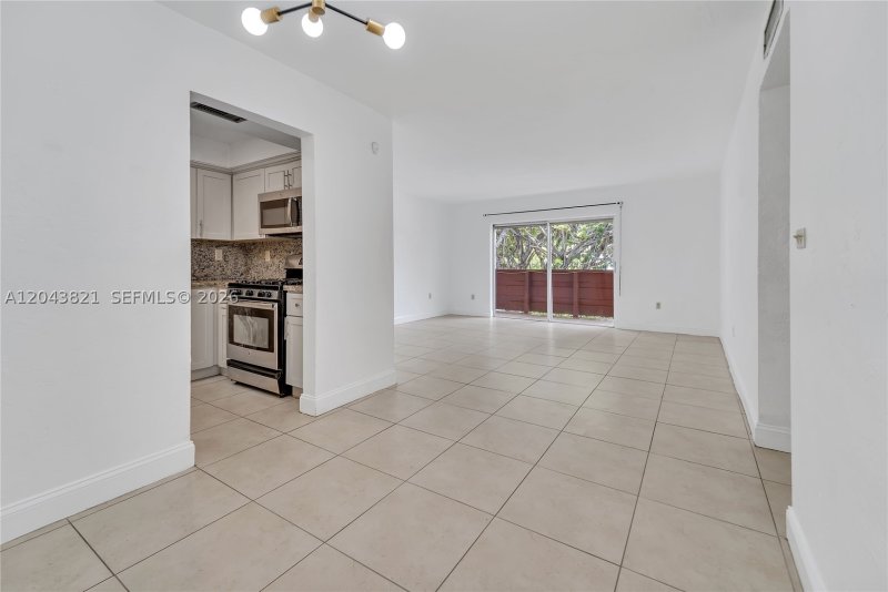 Condo for sale at Villa Capri 307