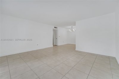 Comprar apartamento en Villa Capri 307