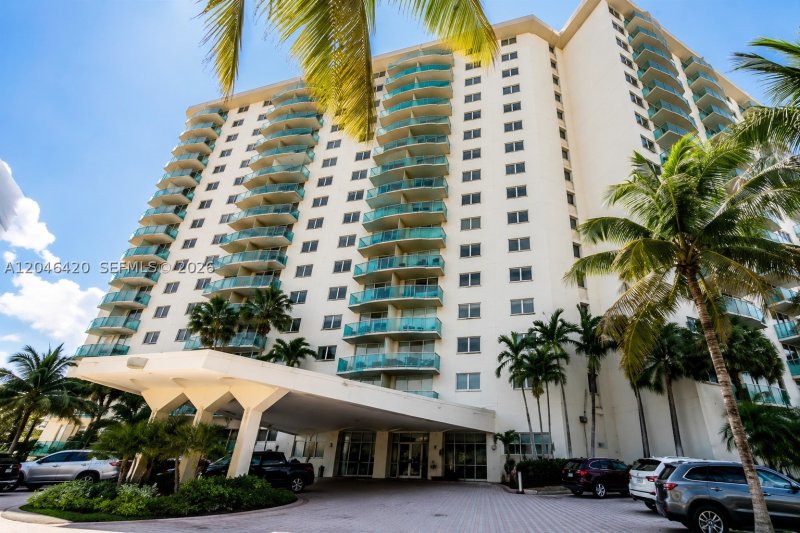 Apartment for rent at Ocean Reserve 716