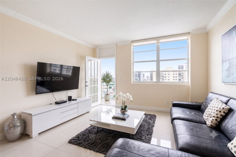 Apartment for rent at Ocean Reserve 716
