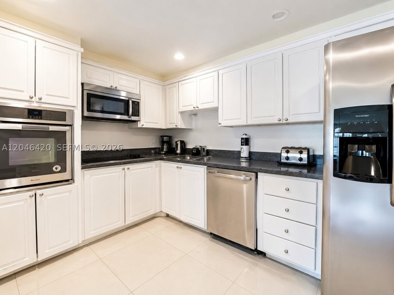 Apartment for rent at Ocean Reserve 716