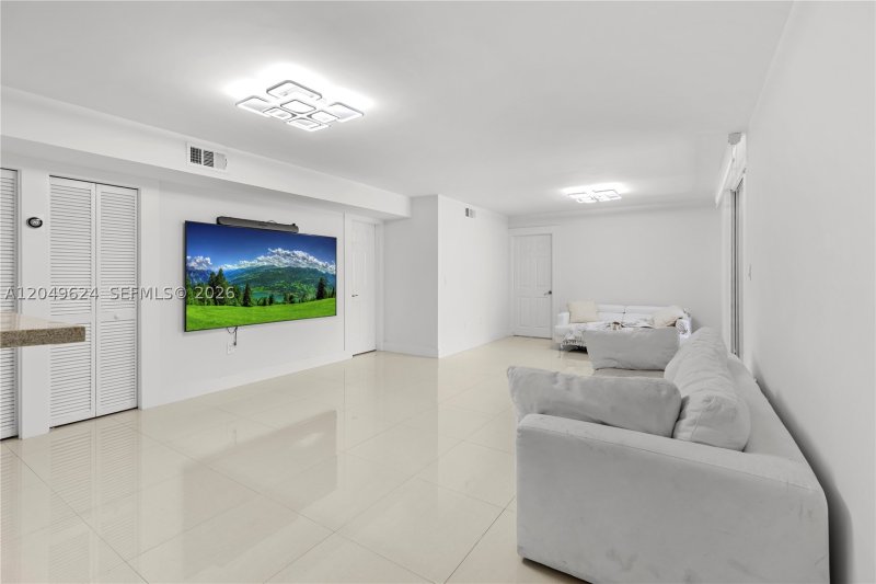 Alquiler de apartamento en Royal Club Condo 307