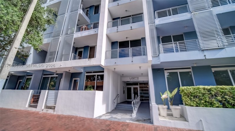 Apartment for rent at Lofts at Mayfair 323