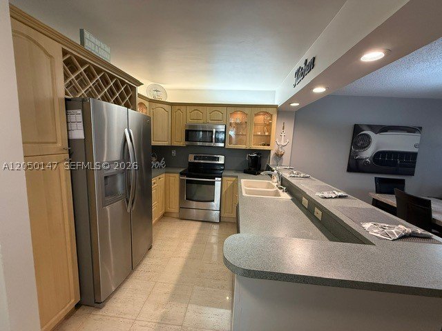 Apartment for rent at Sea Air Towers 605