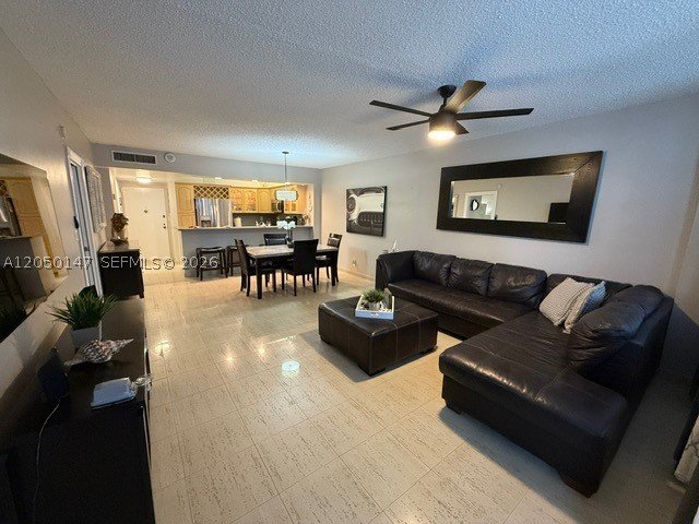 Apartment for rent at Sea Air Towers 605