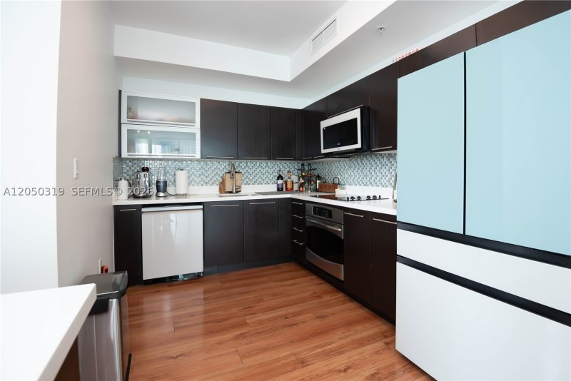 Condo for sale at The Ivy 2113