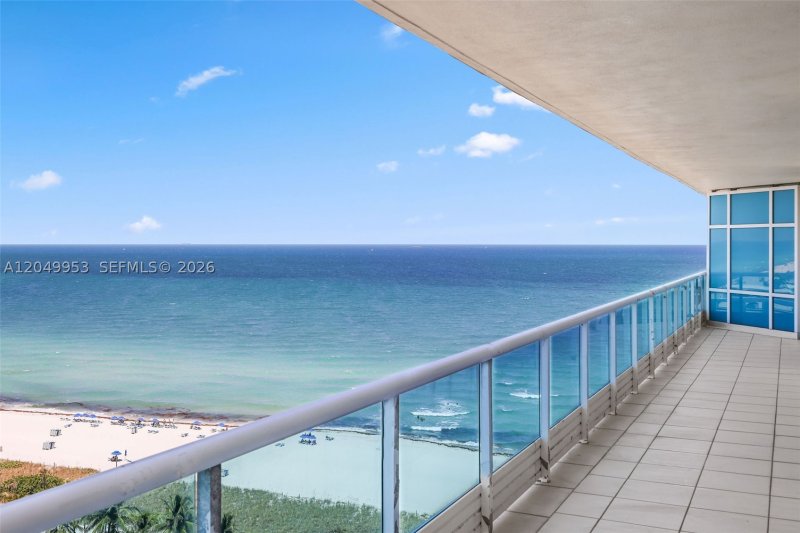 Condo for sale at Capobella 1707