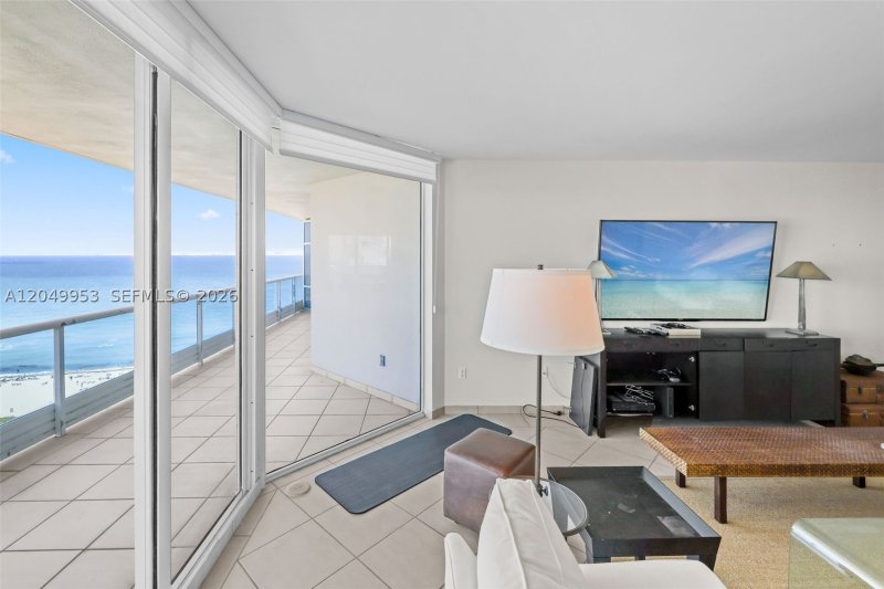 Condo for sale at Capobella 1707