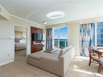 Comprar apartamento en Trump International Sonesta Beach Resort 1814
