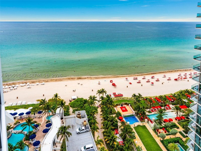 Condo for sale at Trump International Sonesta Beach Resort 1814