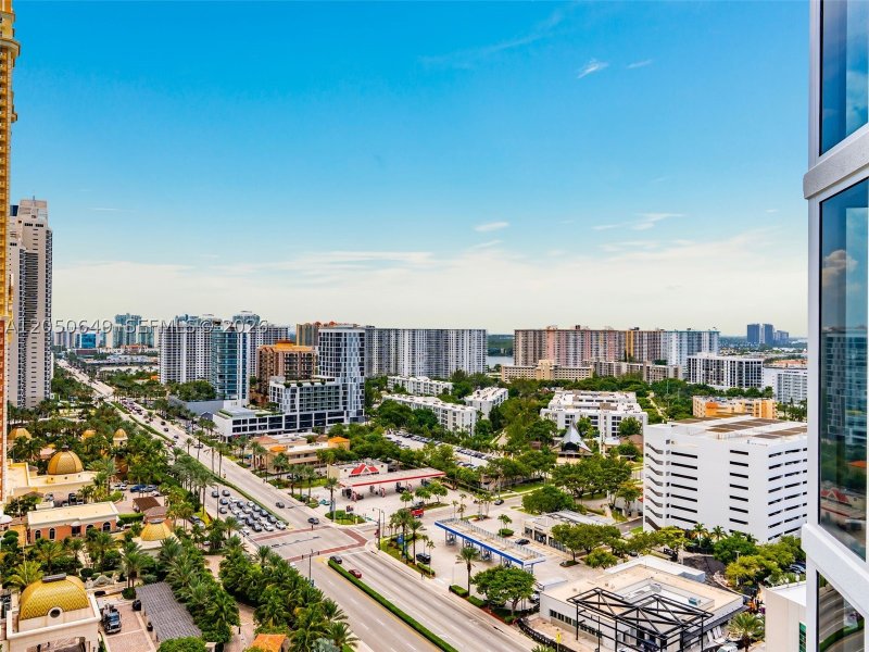 Condo for sale at Trump International Sonesta Beach Resort 1814