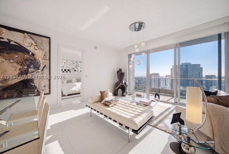 Comprar apartamento no Epic Miami 5110