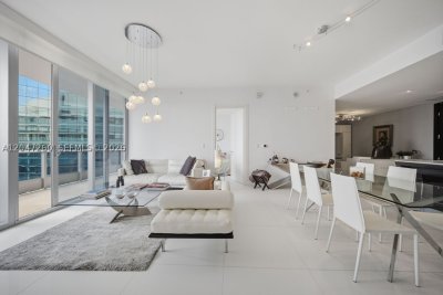 Comprar apartamento no Epic Miami 5110