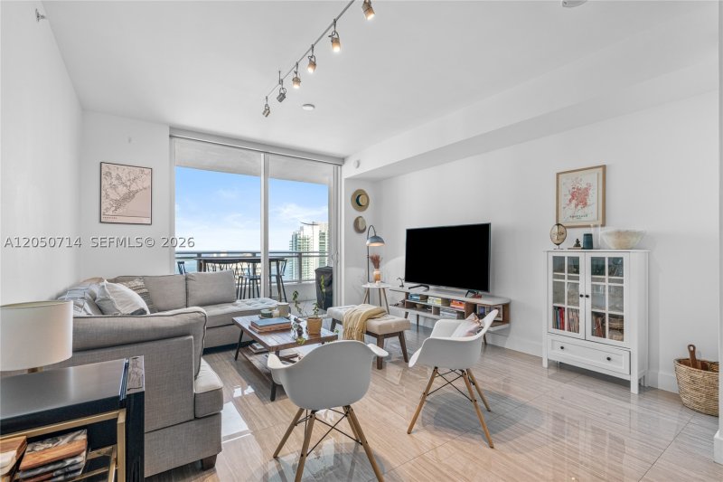 Apartment for rent at The Bond 4102