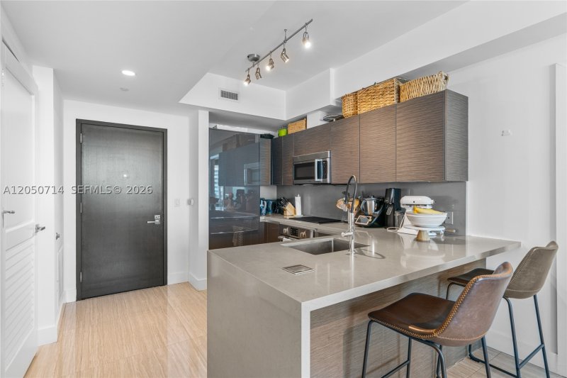 Apartment for rent at The Bond 4102