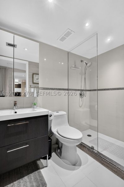 Comprar apartamento en Madison Miami W-1202