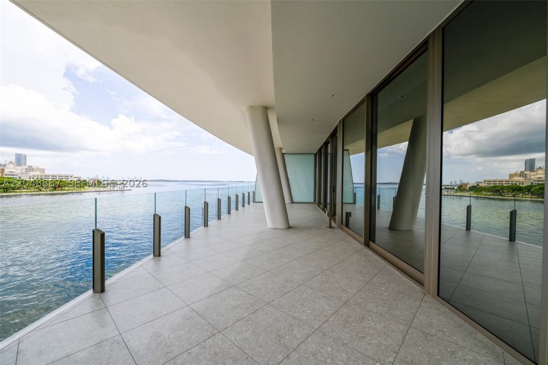 Condo for sale at Vita at Grove Isle L404