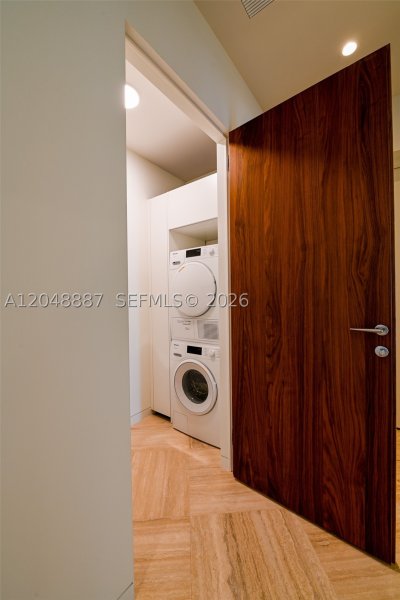 Condo for sale at Vita at Grove Isle L404