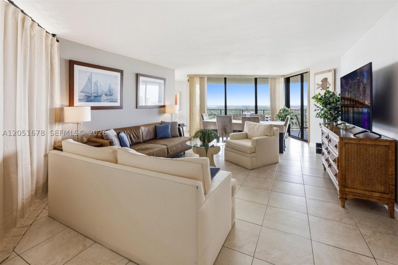 Condo for sale at Towers of Quayside 2 1911