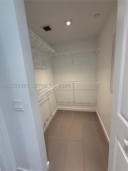 Condo for sale at Canvas 1711