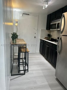 Del Prado South Tower Apt #1402