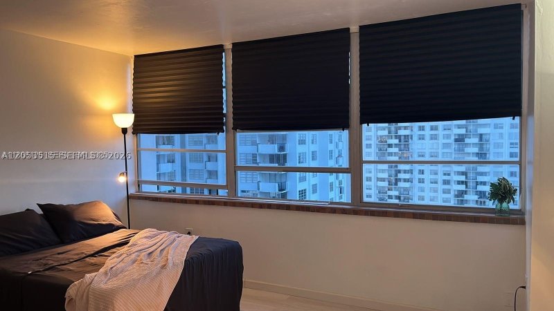 Condo for sale at Del Prado South Tower 1402