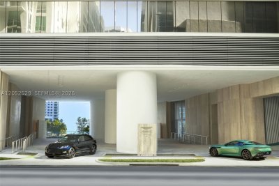 Comprar apartamento no Aston Martin Residences 1705W