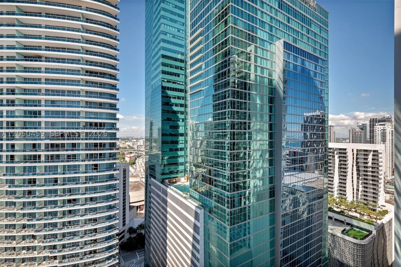 Condo for sale at Aston Martin Residences 3008W