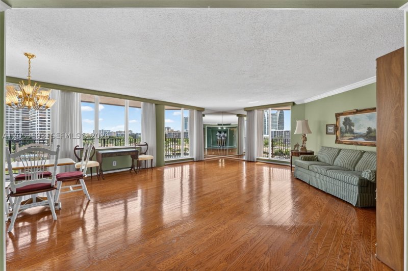 Condo for sale at Anchor Bay Club 207