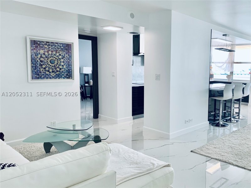 Apartment for rent at Winston Towers 602