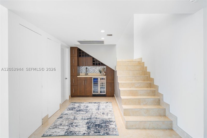Condo for sale at Icon Brickell Tower II 5705