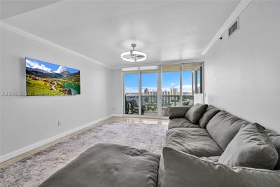 Aluguel de apartamento no Ocean Two 2704