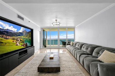 Aluguel de apartamento no Ocean Two 2704