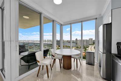 Aluguel de apartamento no Ocean Two 2704