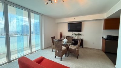 Comprar apartamento no 50 Biscayne 3109